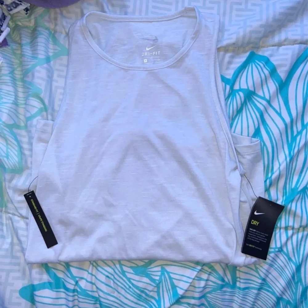 Nike Tank! - Picture 2 of 3